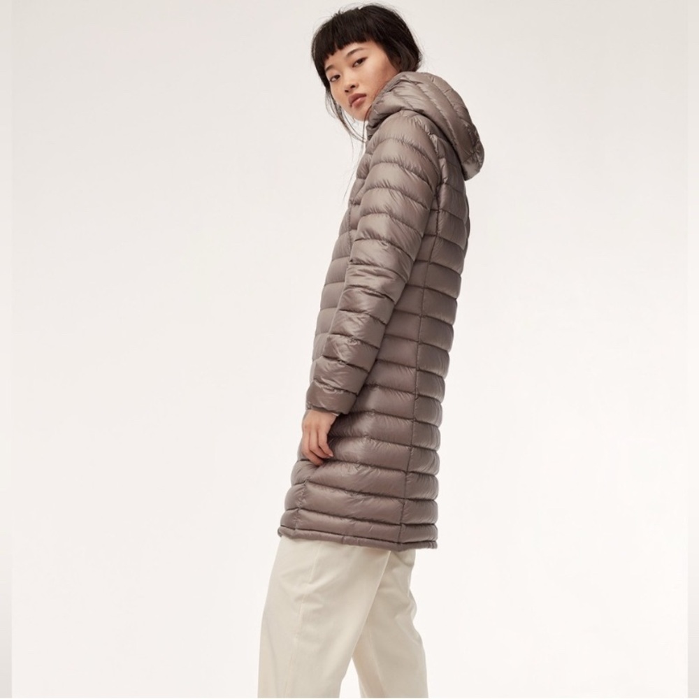 Aritzia Taupe Puffer Jacket